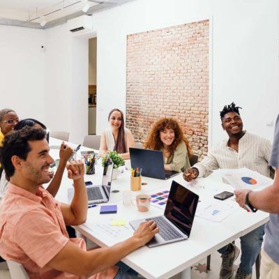 Sala de reuniones Fenix - The Shed Coworking