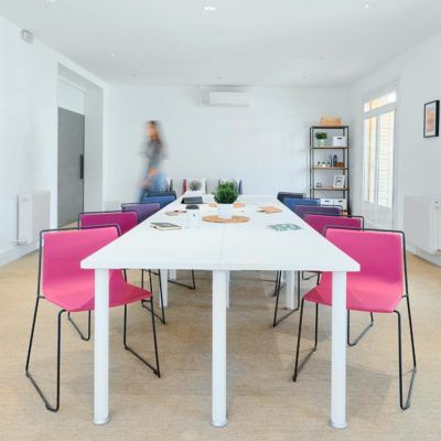 Sala de eventos Jasper en coworking de madrid